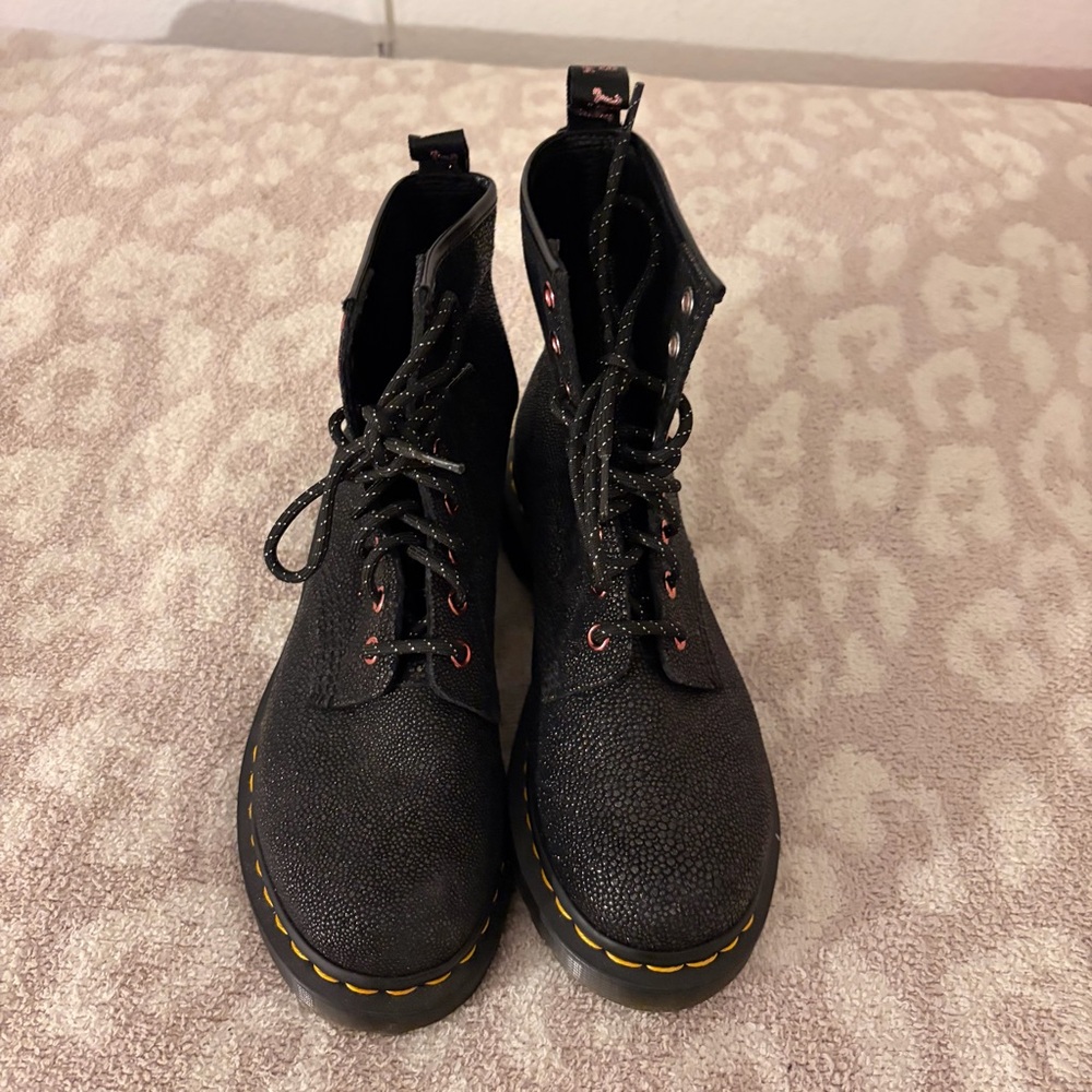 Dr. Martens 1460 BEJEWELED LACE UP BOOTS MSRP$190 Soft Suede Comfortable Unique - Picture 3 of 11